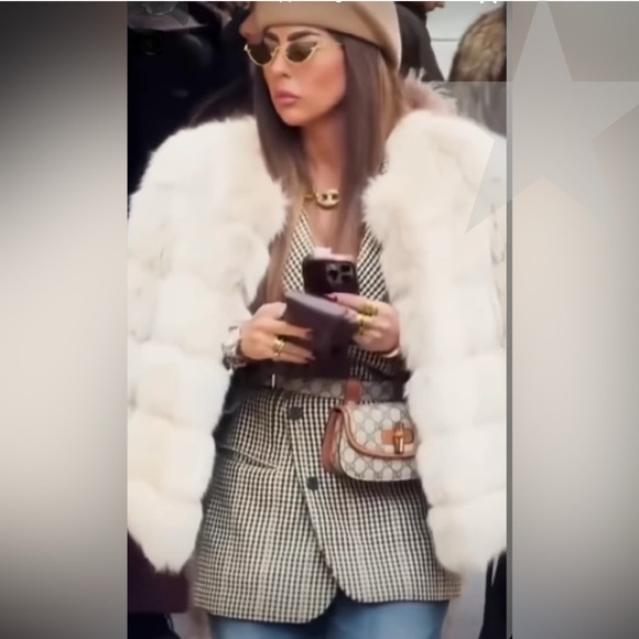 ShaGgY BeiGe Cr0pPed FauX FuR JaCkEt. - Picture 1 of 12